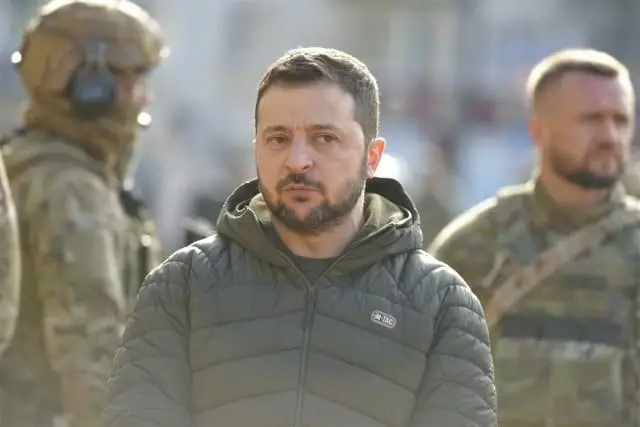 Зеленски ја обвини Кина: Испорачувате оружје на Русите