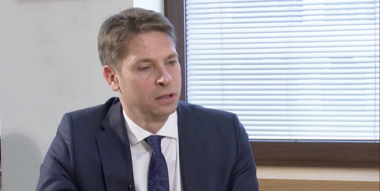 Пал Заранди: Со влезот на One Macedonia ќе се активира конкуренцијата, граѓаните да внимаваат на двегодишни договори